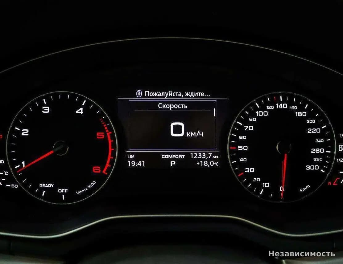 Audi A4 2017 с пробегом — фото 8