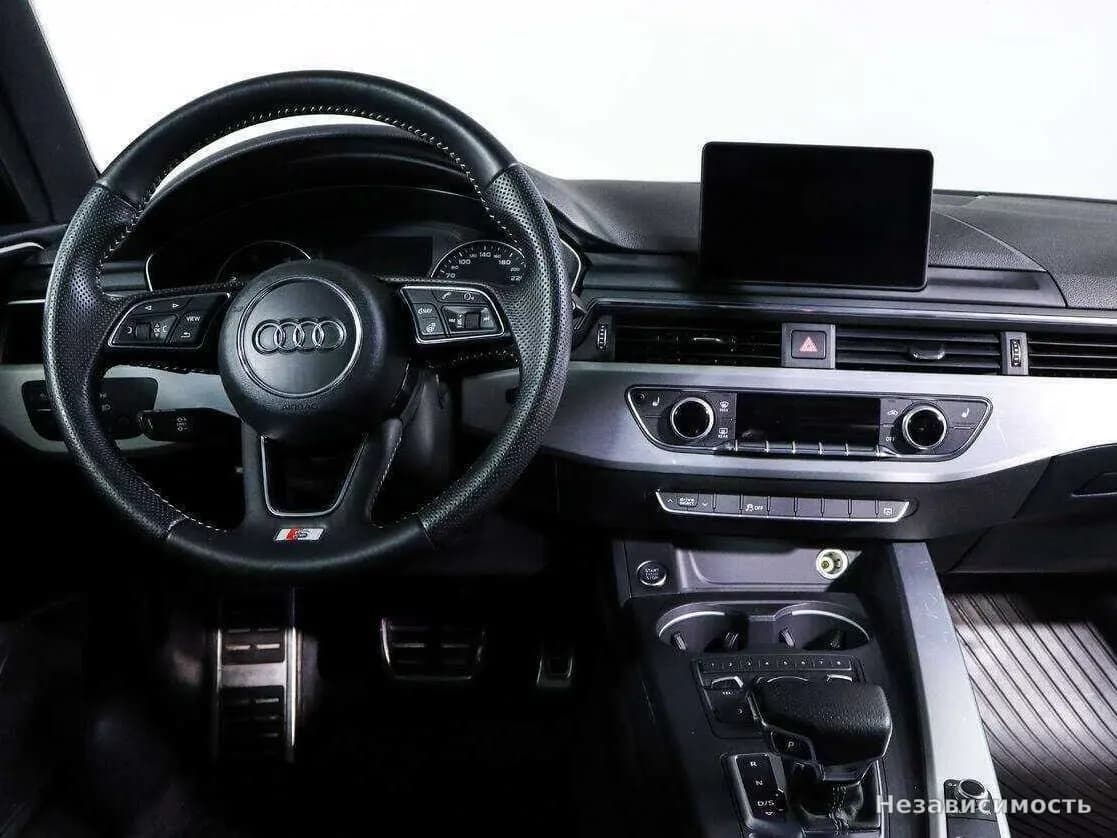 Audi A4 2017 с пробегом — фото 9