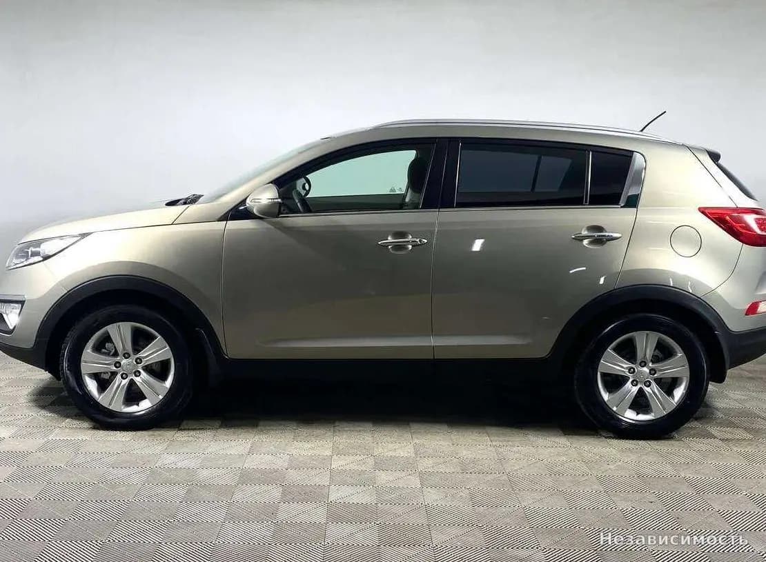 KIA Sportage 2012 с пробегом — фото 6