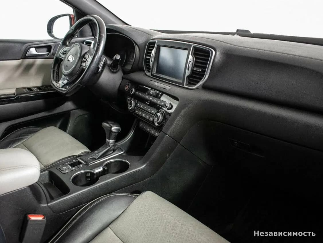 KIA Sportage 2016 с пробегом — фото 8