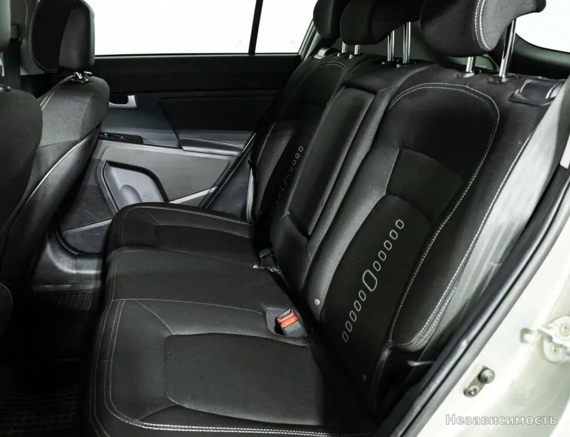 KIA Sportage 2015 с пробегом — фото 10