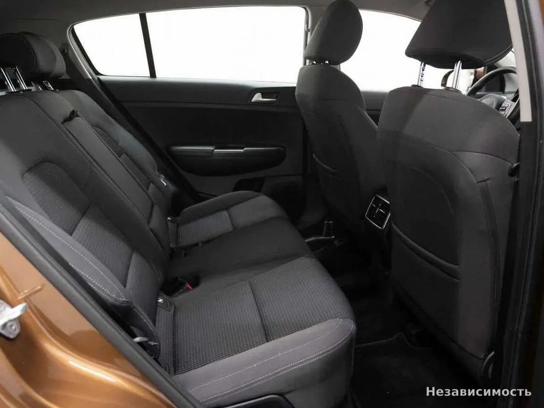 KIA Sportage 2016 с пробегом — фото 10