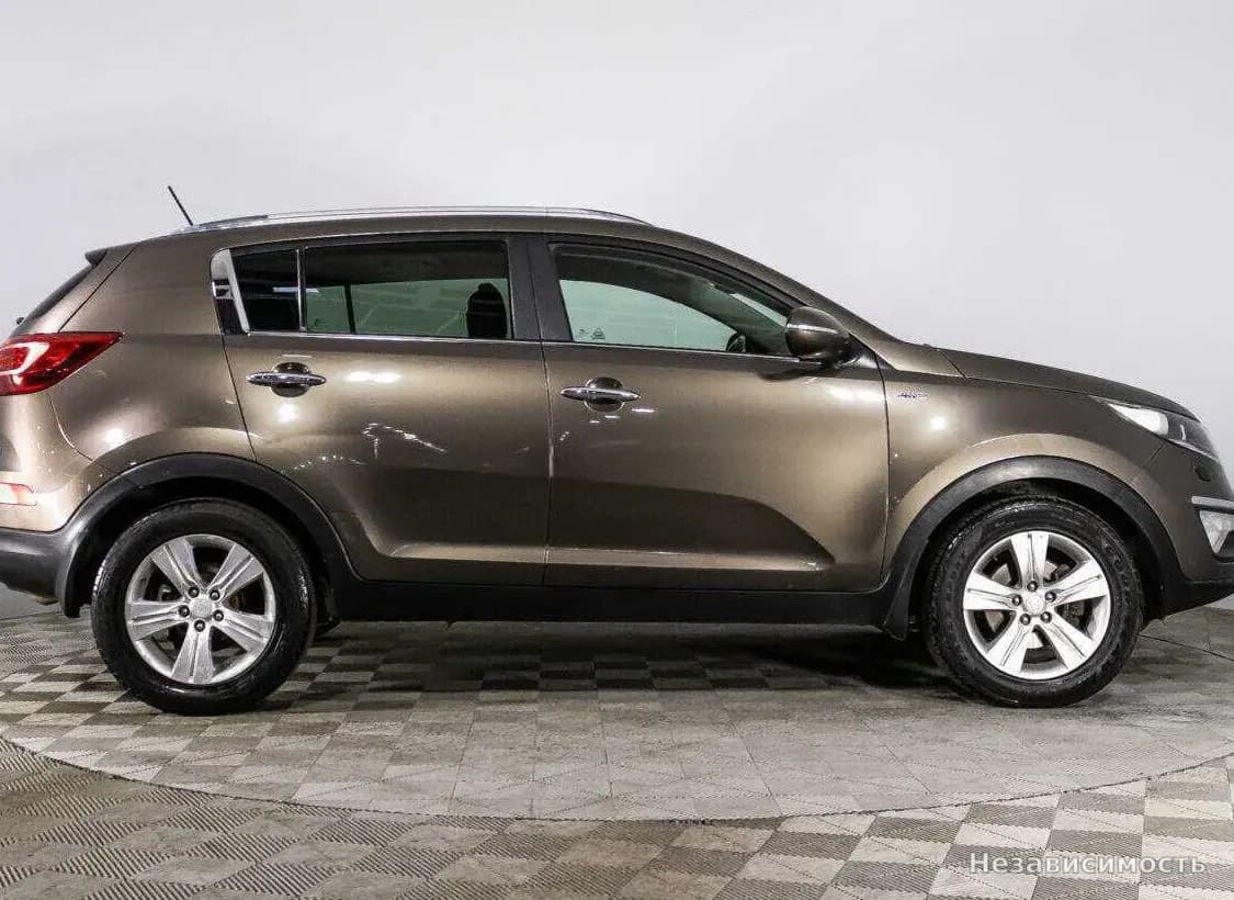 KIA Sportage 2013 с пробегом — фото 4