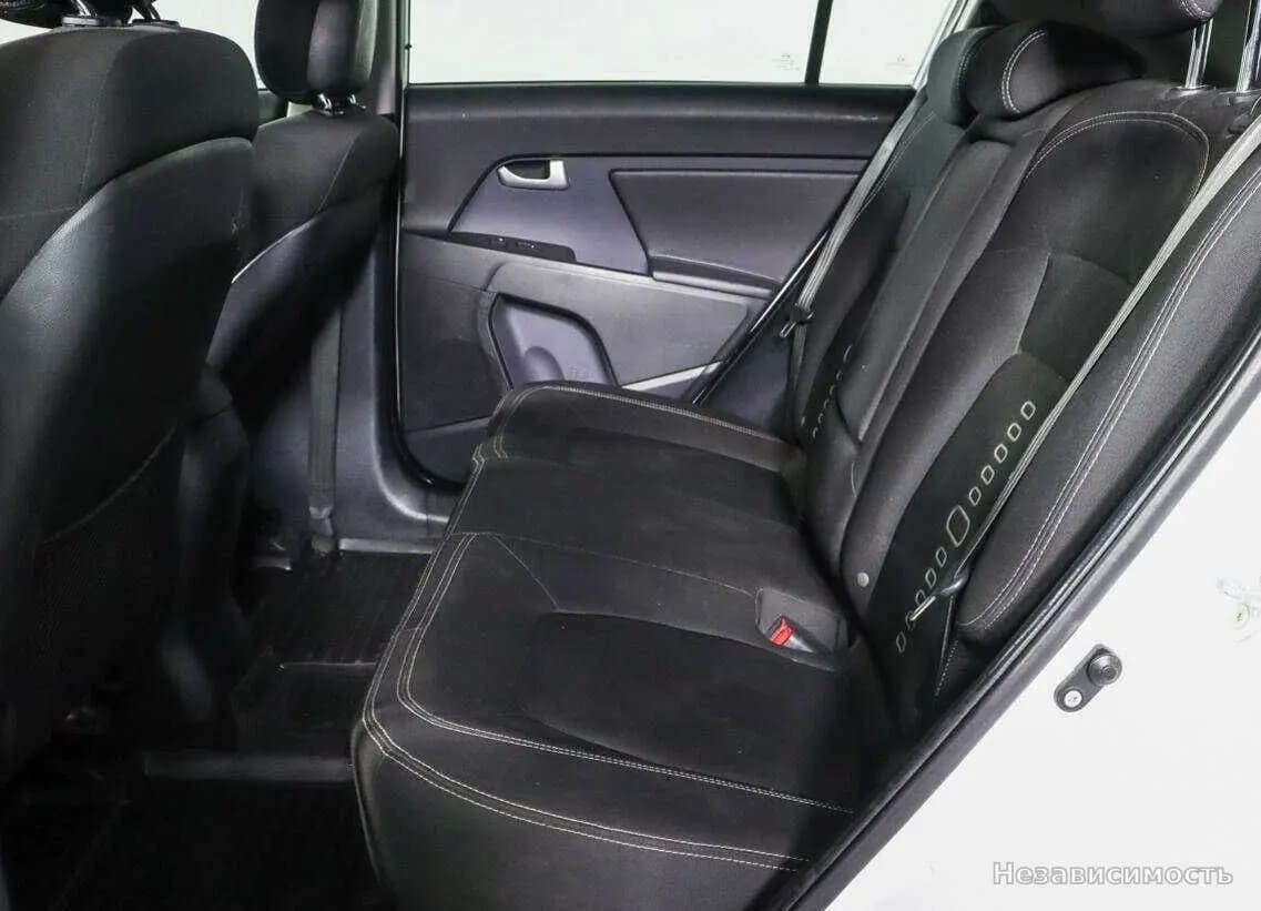 KIA Sportage 2012 с пробегом — фото 10