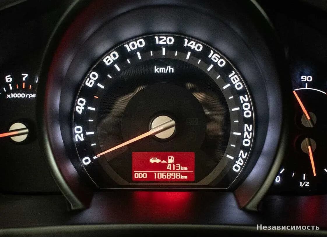 KIA Sportage 2015 с пробегом — фото 10