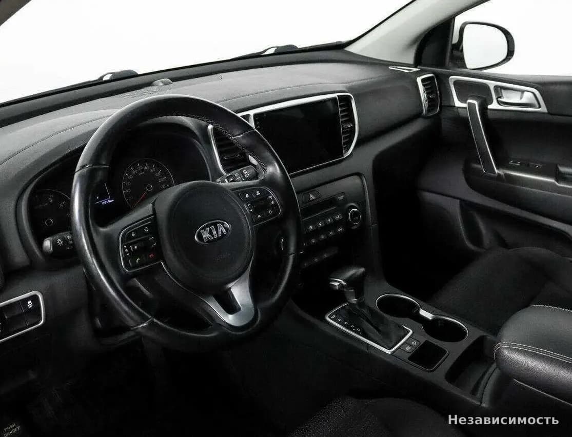 KIA Sportage 2018 с пробегом — фото 9