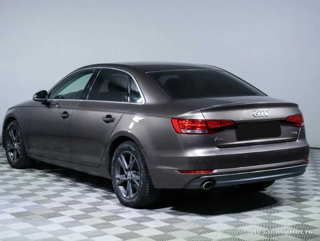 Audi A4 2016 с пробегом — фото 7