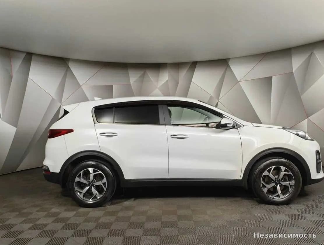 KIA Sportage 2021 с пробегом — фото 6