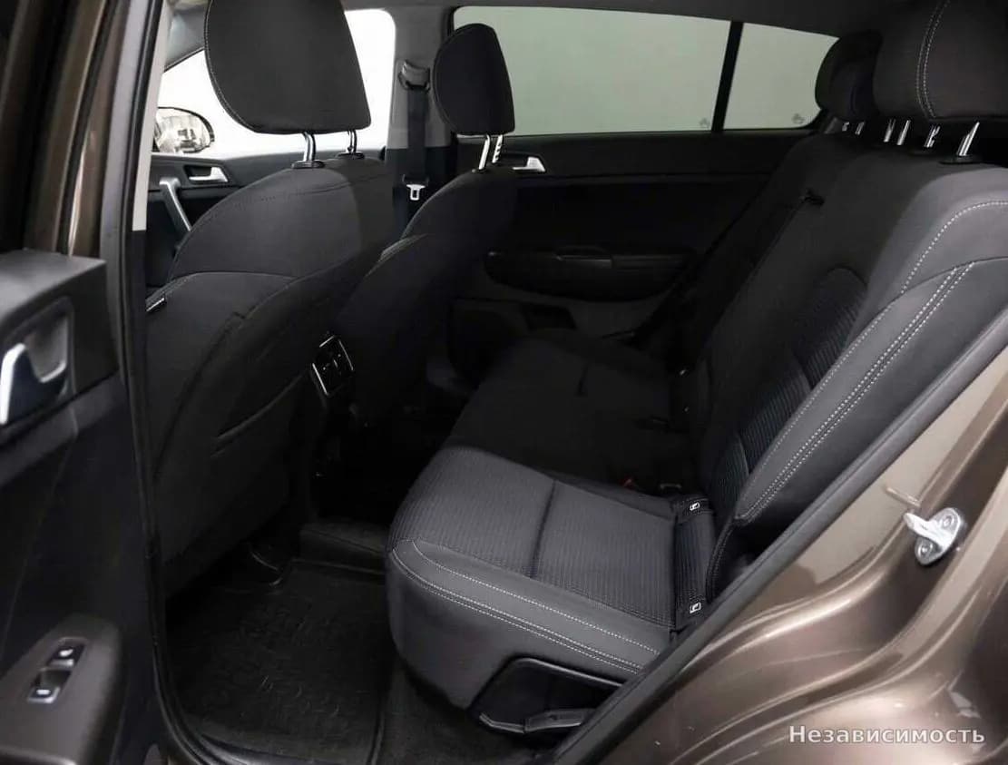 KIA Sportage 2017 с пробегом — фото 9