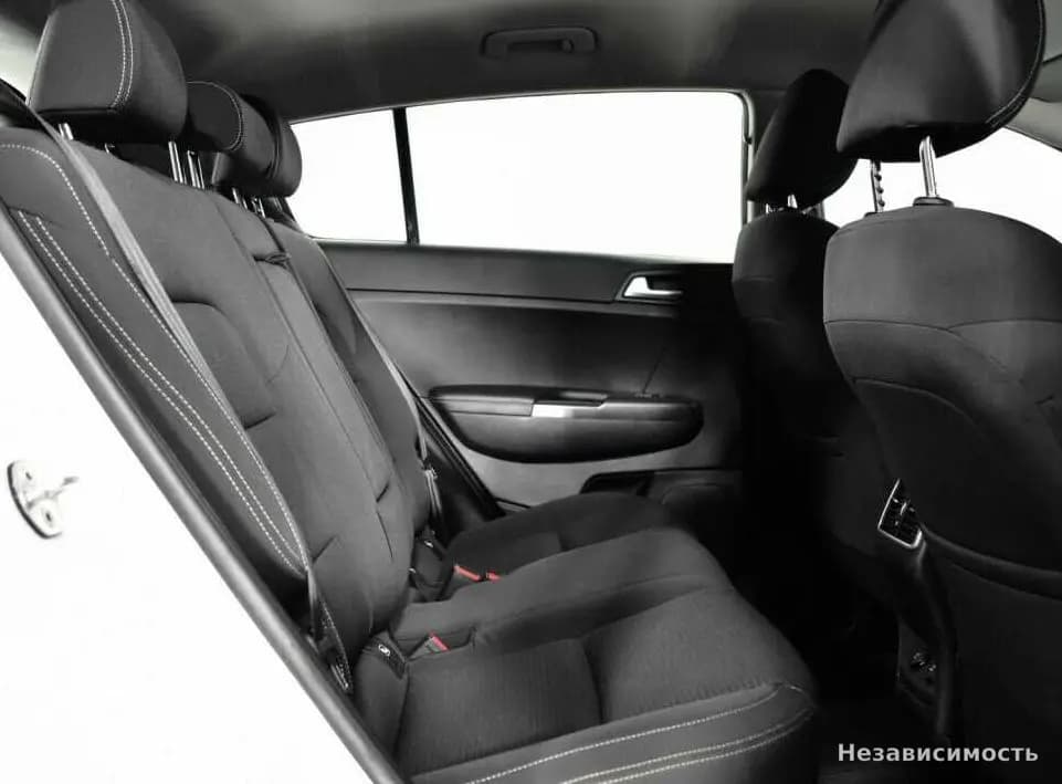 KIA Sportage 2016 с пробегом — фото 10