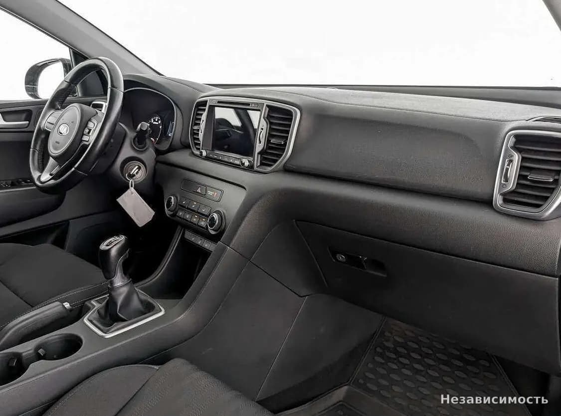 KIA Sportage 2016 с пробегом — фото 9