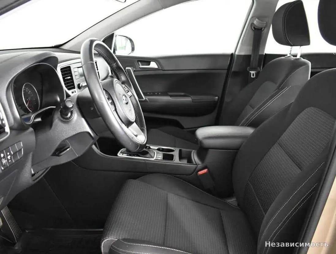 KIA Sportage 2019 с пробегом — фото 8
