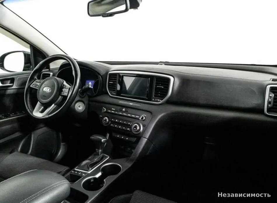 KIA Sportage 2018 с пробегом — фото 9