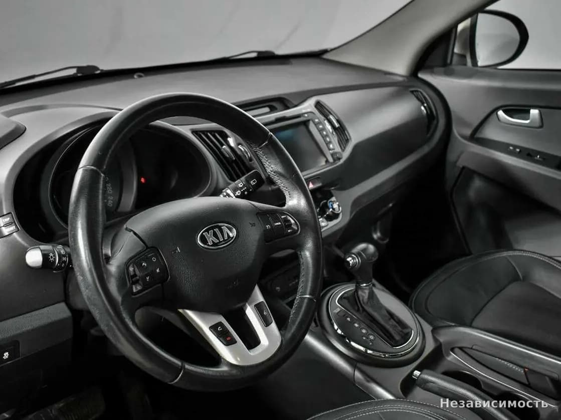 KIA Sportage 2012 с пробегом — фото 9