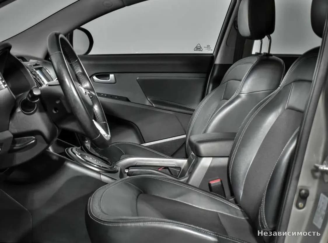 KIA Sportage 2012 с пробегом — фото 10