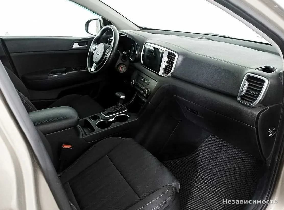KIA Sportage 2018 с пробегом — фото 9