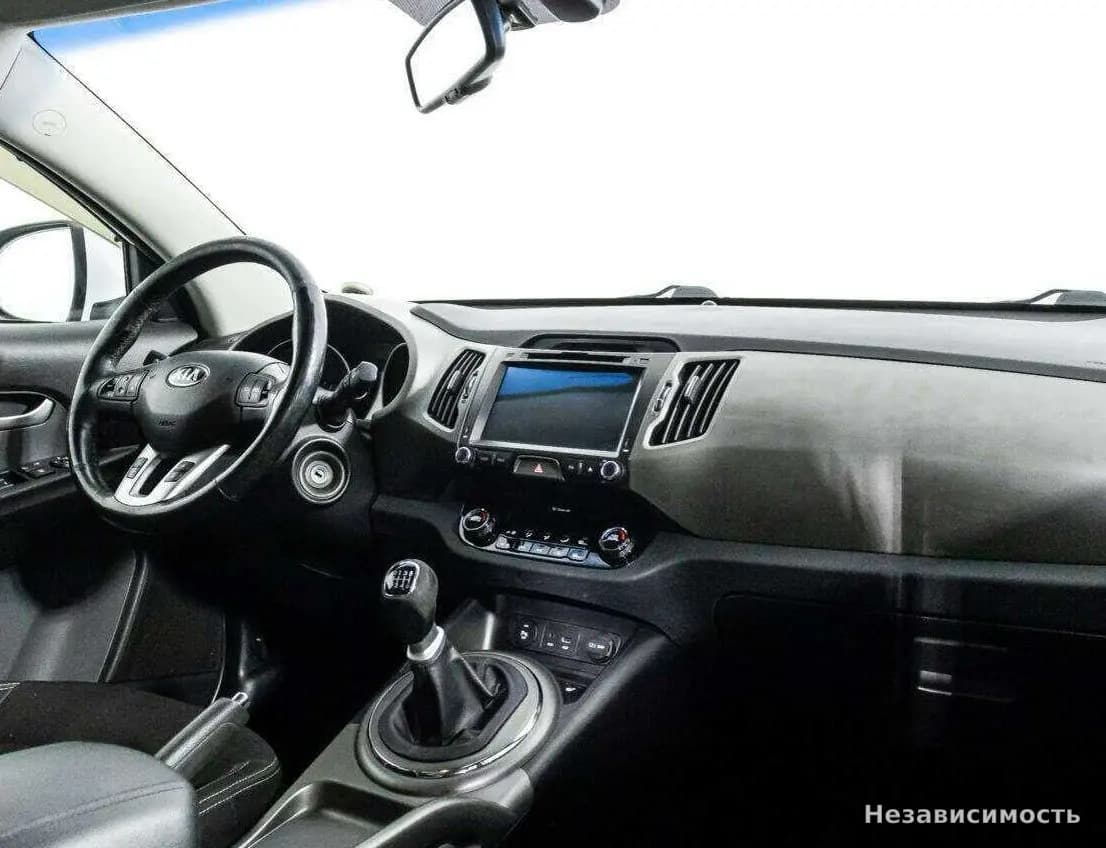 KIA Sportage 2014 с пробегом — фото 9
