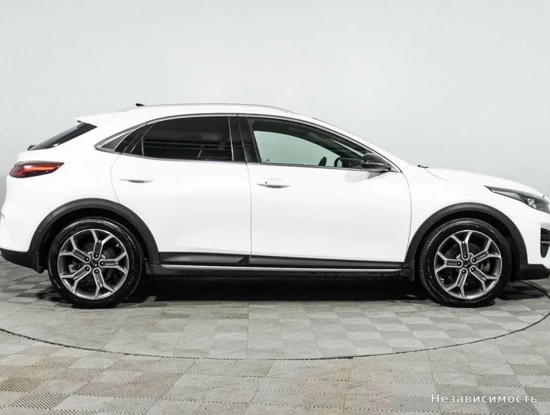 KIA XCeed 2020 с пробегом — фото 4