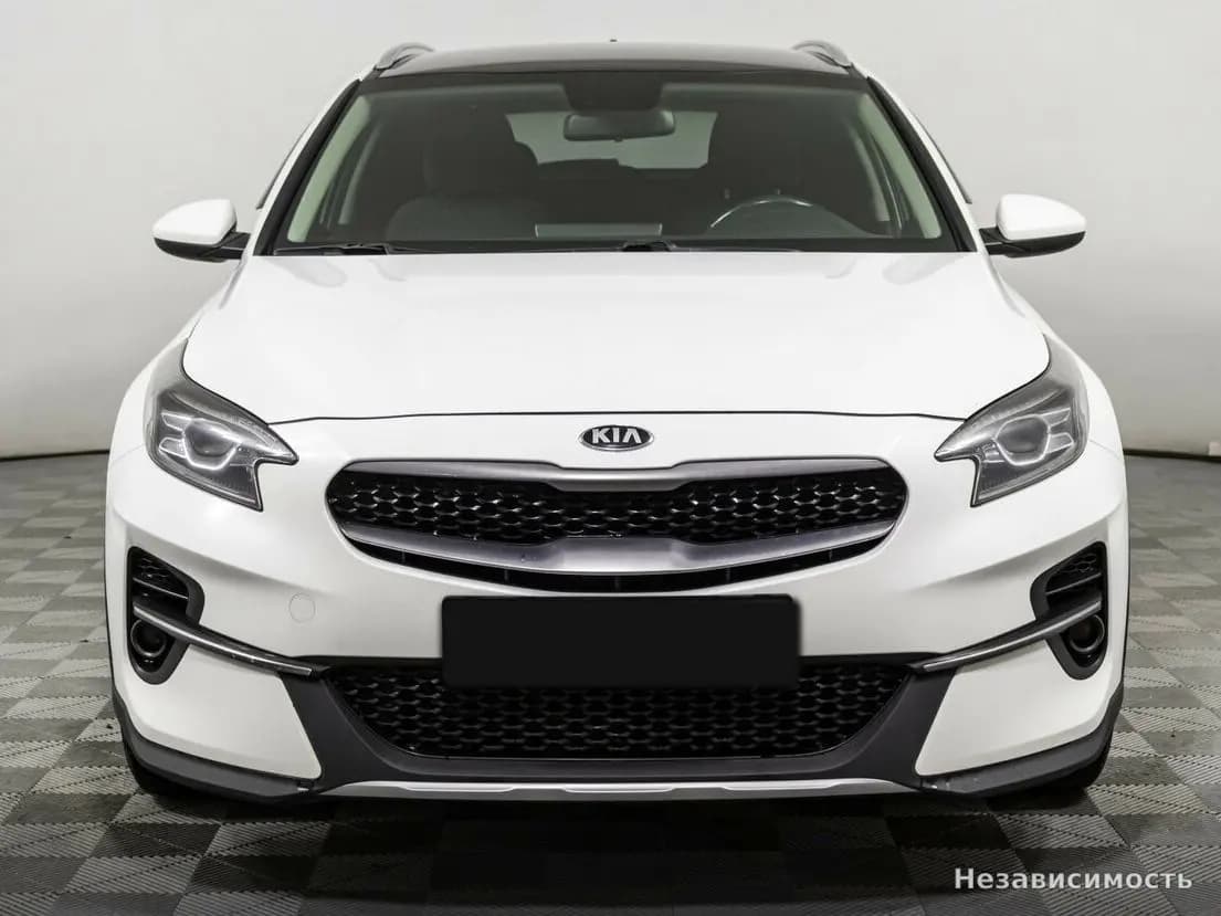 KIA XCeed 2021 с пробегом — фото 2