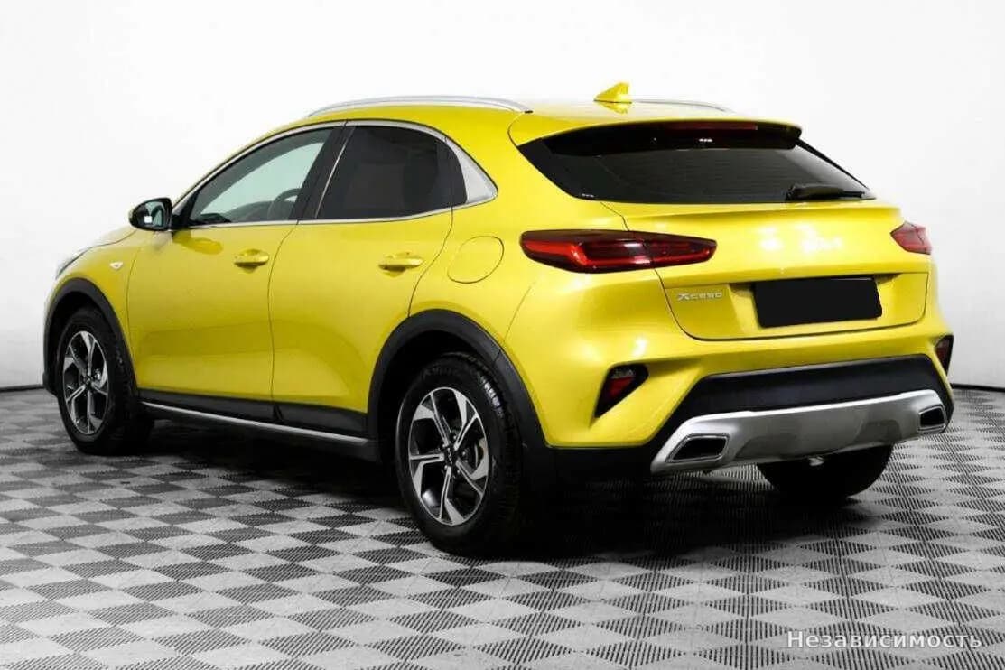 KIA XCeed 2021 с пробегом — фото 7