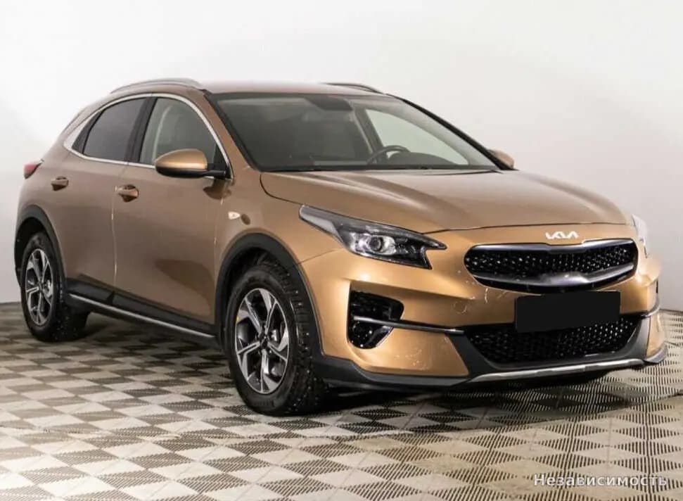 KIA XCeed 2021 с пробегом — фото 3