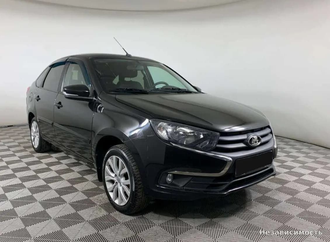 Lada Granta 2018 с пробегом — фото 3