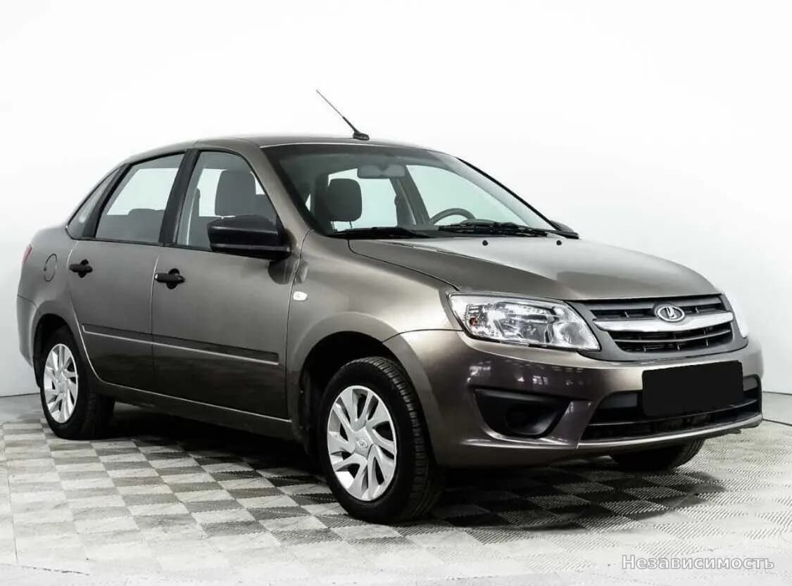 Lada Granta 2018 с пробегом — фото 3