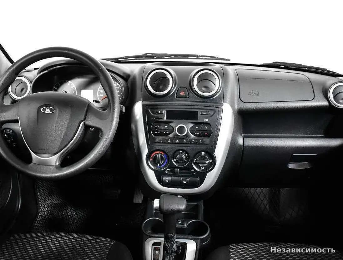 Lada Granta 2018 с пробегом — фото 10
