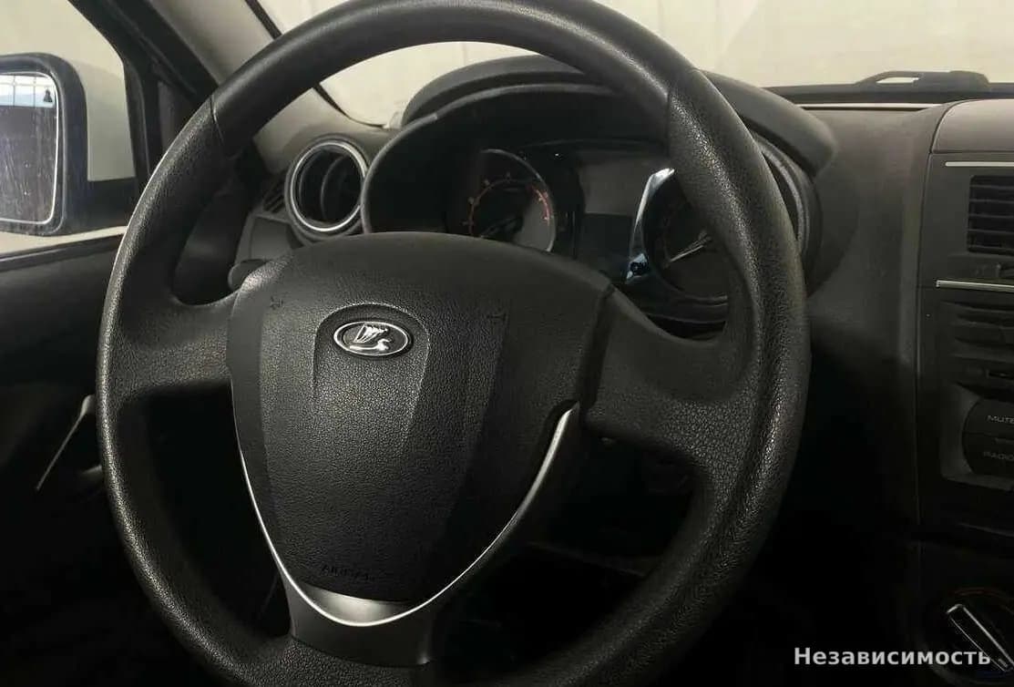 Lada Granta 2019 с пробегом — фото 9