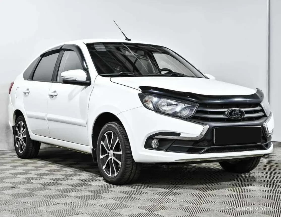 Lada Granta 2018 с пробегом — фото 3