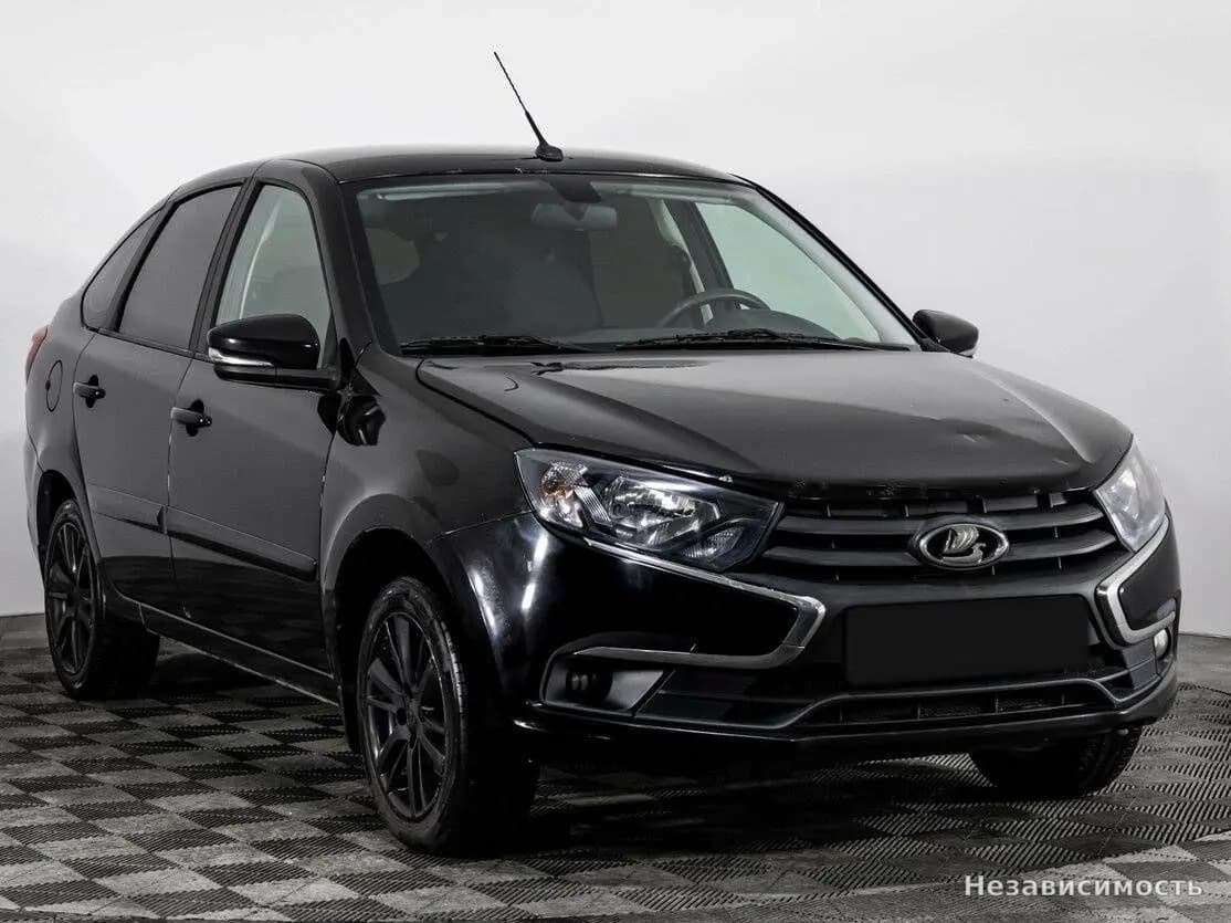Lada Granta 2019 с пробегом — фото 3
