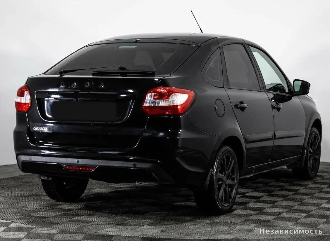 Lada Granta 2019 с пробегом — фото 4