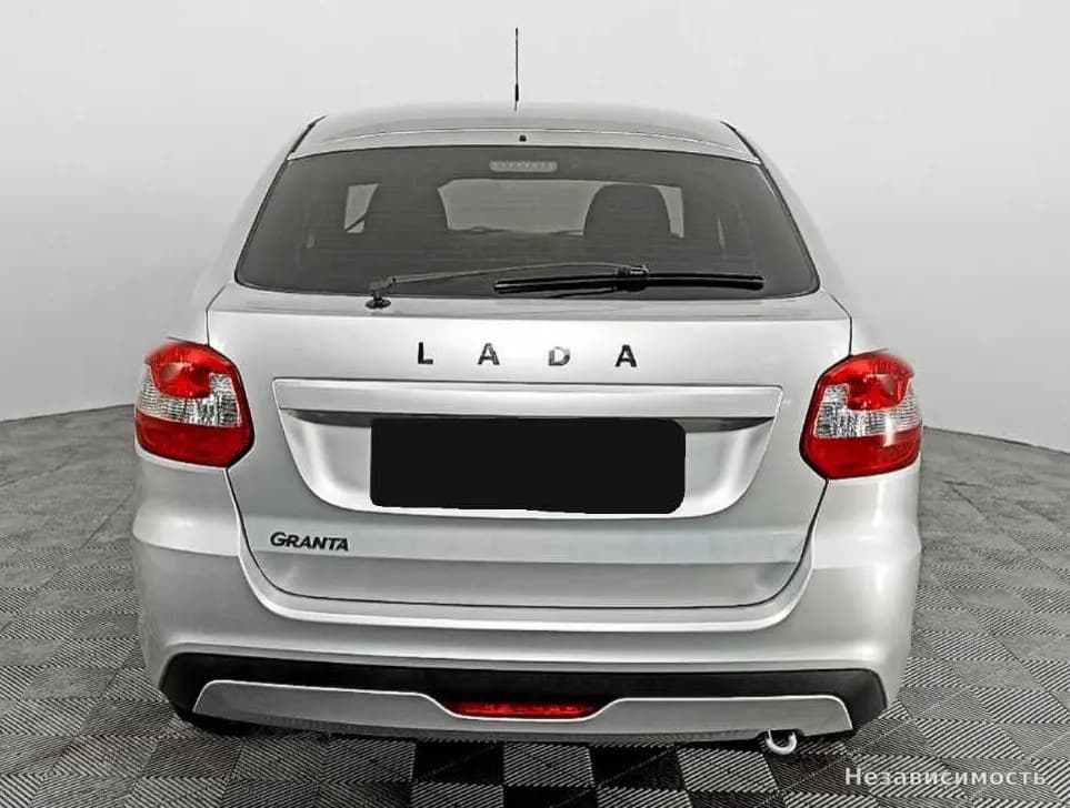 Lada Granta 2018 с пробегом — фото 5