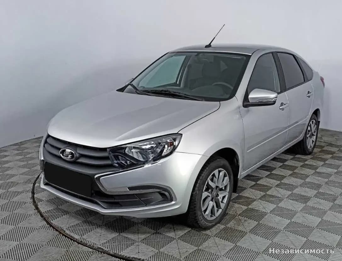 Lada Granta, 2023 с пробегом