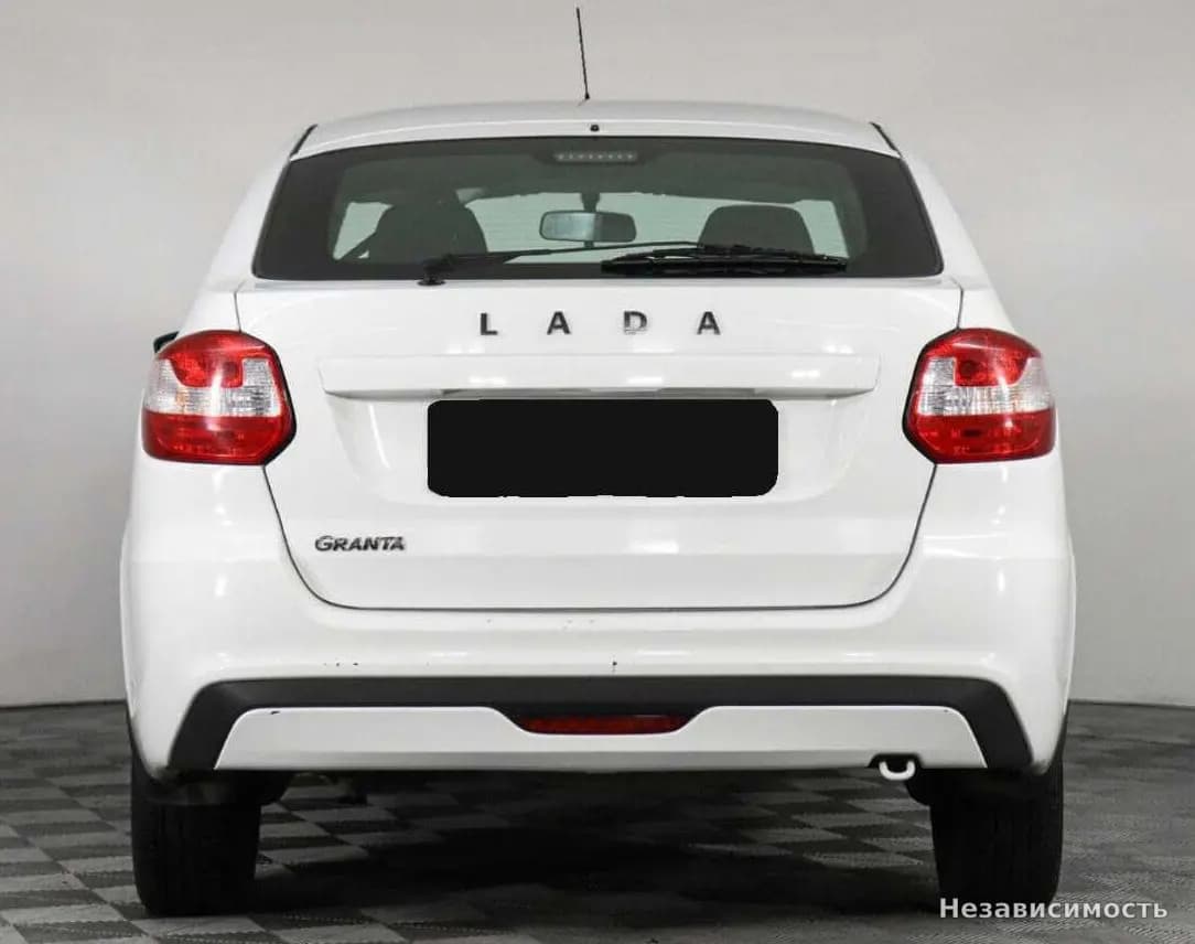 Lada Granta 2018 с пробегом — фото 6
