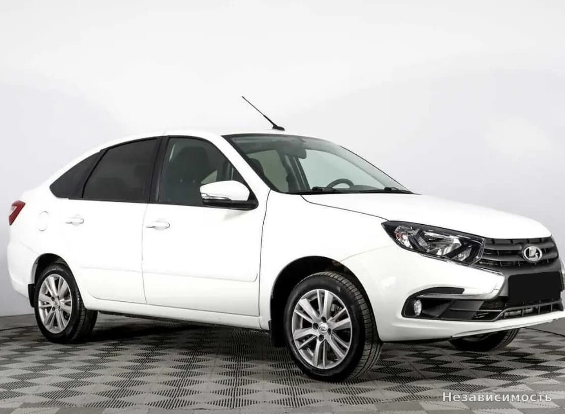 Lada Granta 2019 с пробегом — фото 3