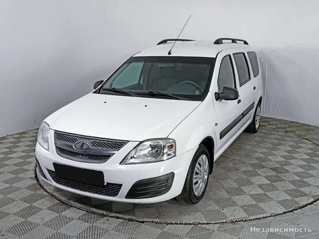 Lada Largus, 2017 с пробегом