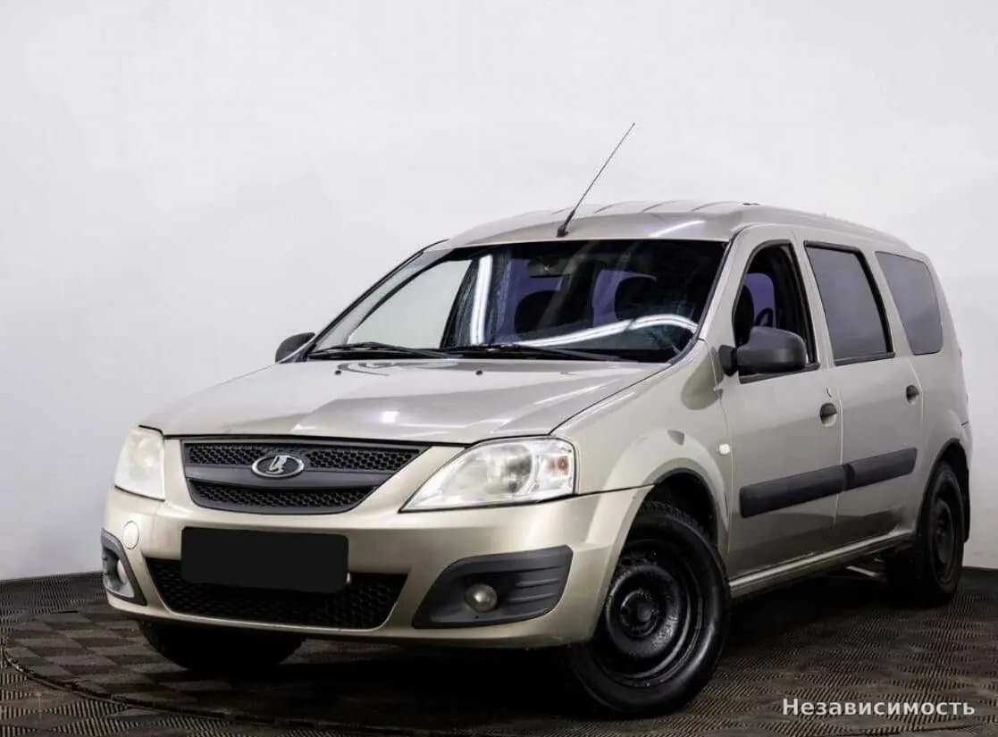 Lada Largus, 2014 с пробегом