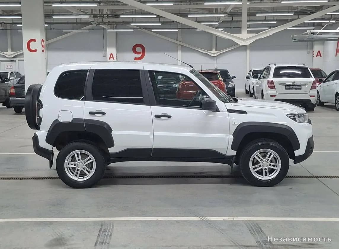 Lada Niva Travel 2023 с пробегом — фото 4