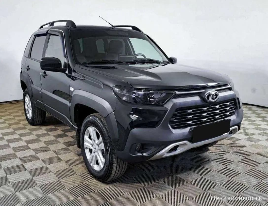 Lada Niva 2023 с пробегом — фото 3