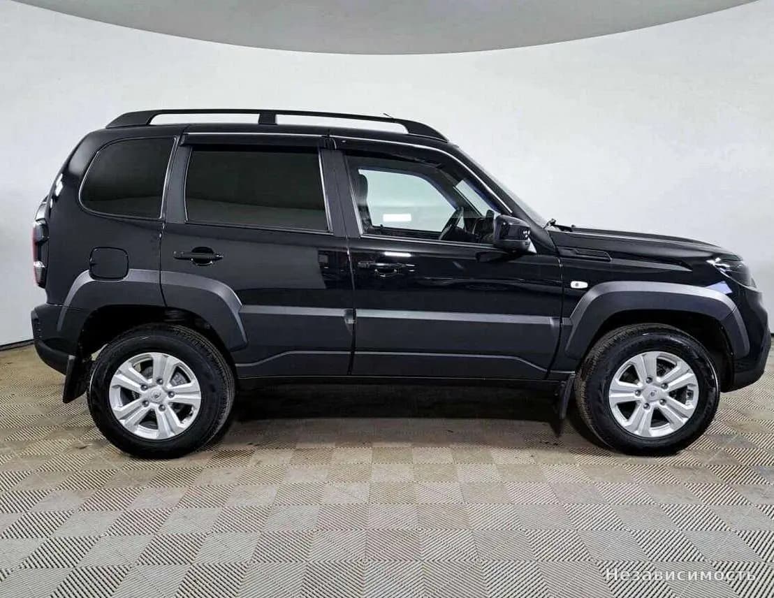 Lada Niva 2023 с пробегом — фото 4