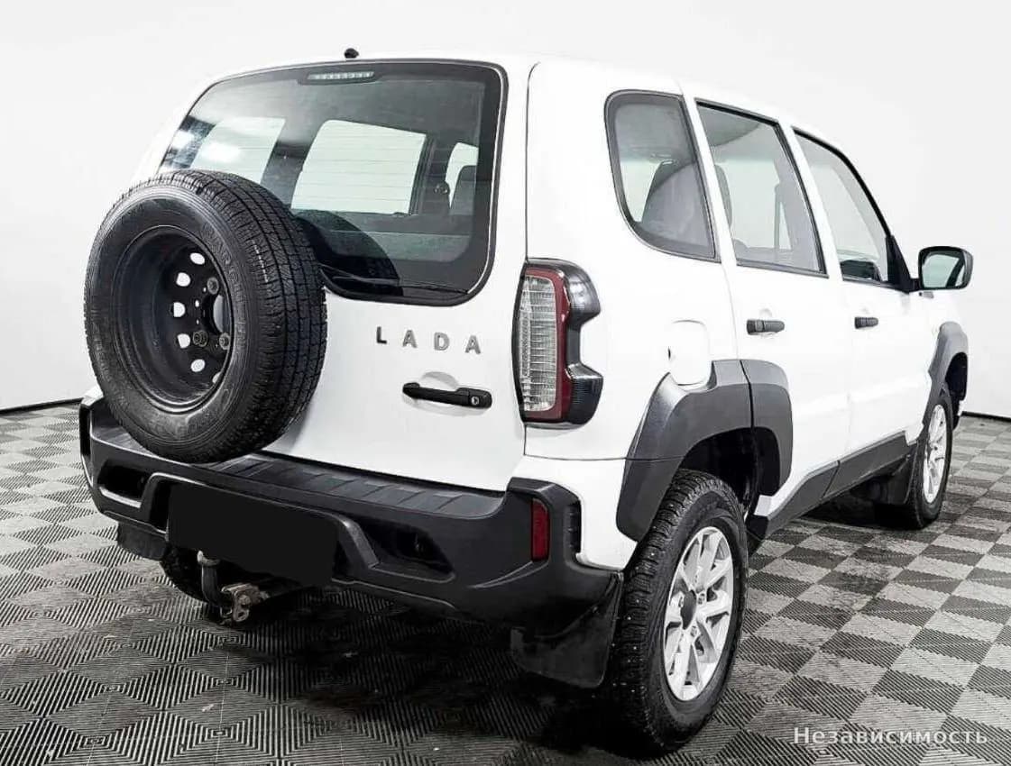 Lada Niva 2021 с пробегом — фото 5