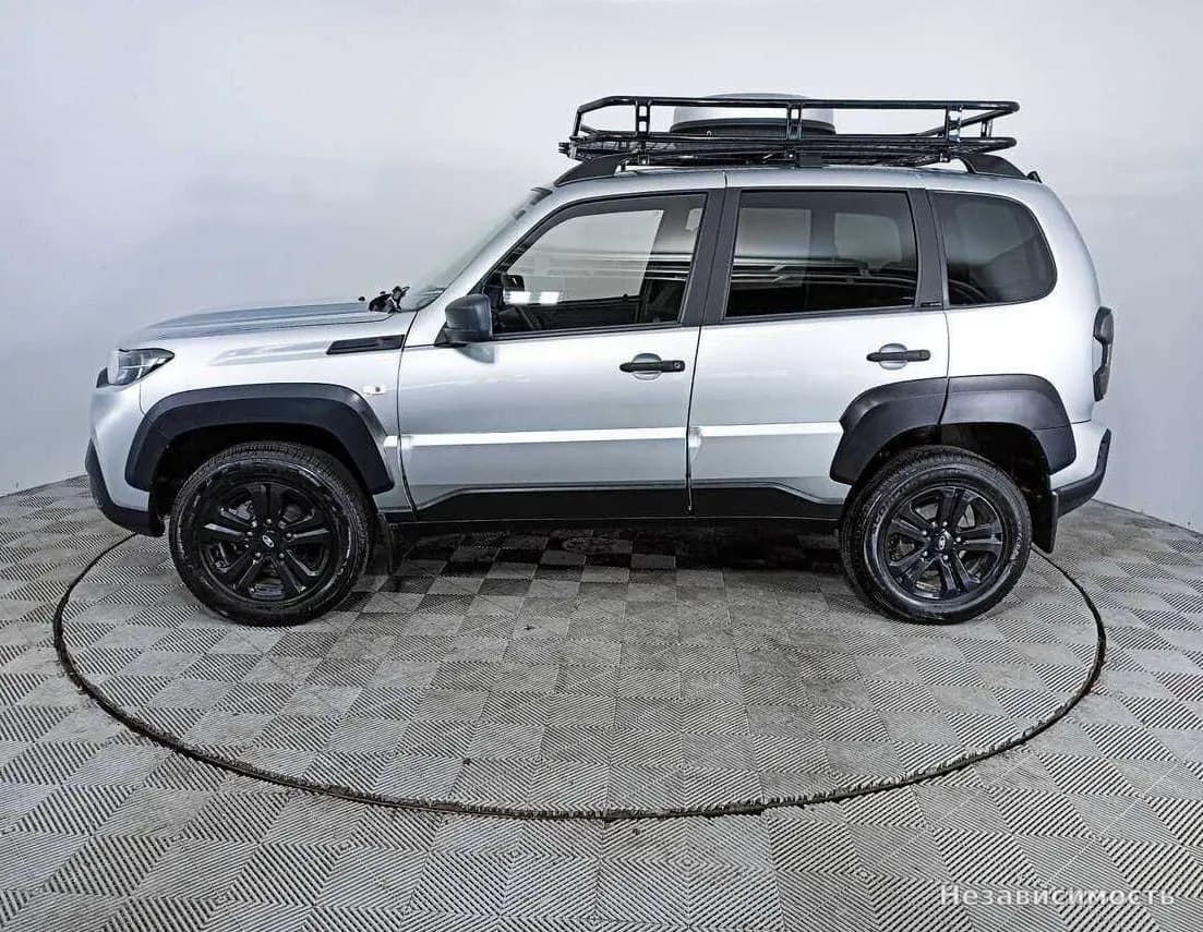 Lada Niva 2022 с пробегом — фото 8
