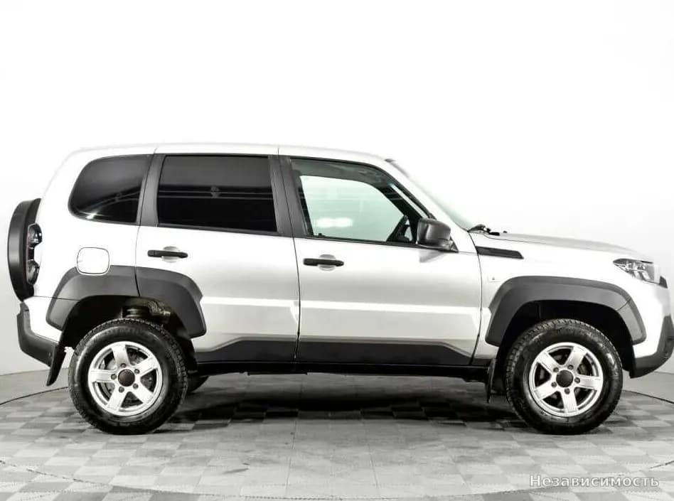 Lada Niva 2021 с пробегом — фото 4