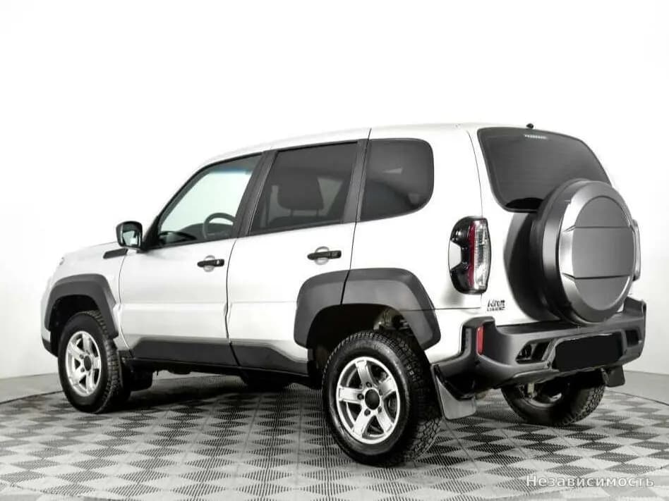 Lada Niva 2021 с пробегом — фото 7