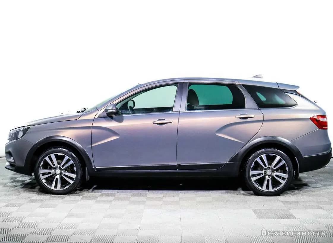 Lada Vesta 2018 с пробегом — фото 8