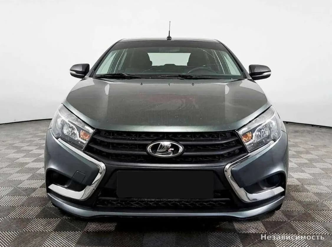 Lada Vesta 2017 с пробегом — фото 2