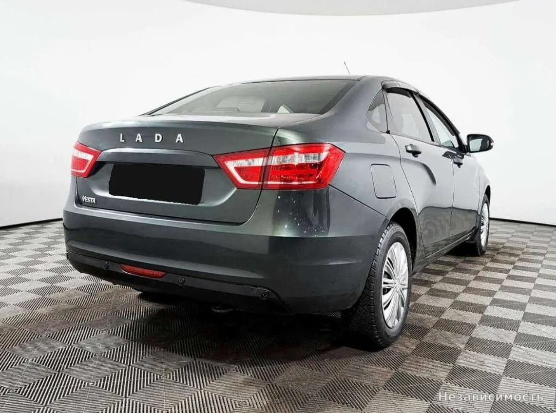 Lada Vesta 2017 с пробегом — фото 4