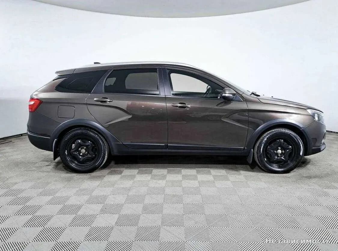 Lada Vesta 2017 с пробегом — фото 4