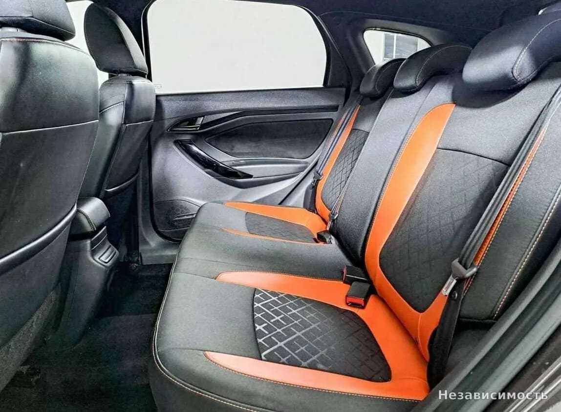 Lada Vesta 2017 с пробегом — фото 10